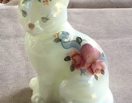Fenton Hearts and Flowers Cat – 5165