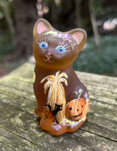 Fenton amber mini kitten painted by Pam Hayhurst